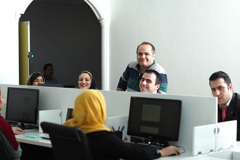 استخدام مسئول دفتر